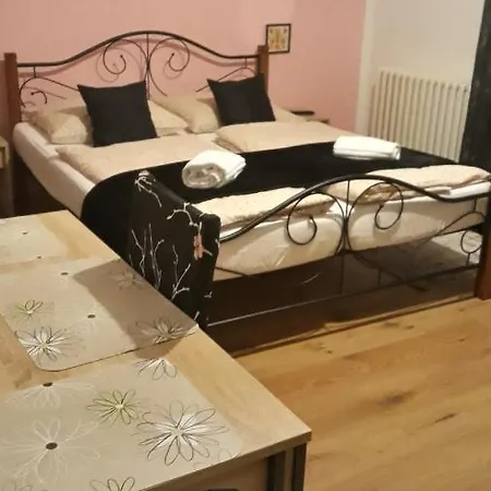 Privat Jozef בית אירוח
